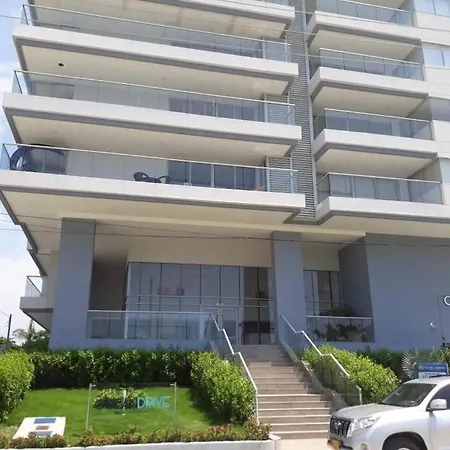 Edificio Ocean Drive 414
