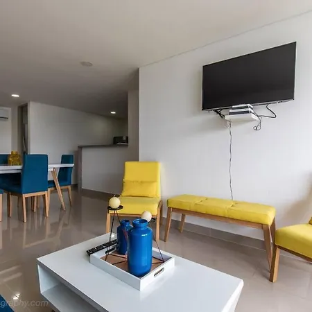 Apartamento Edificio Ocean Drive 414 *